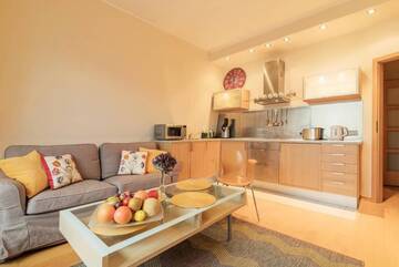 Фото номера Апартаменты с 1 спальней: улица Monte Cassino, 40 Апартаменты Grand Apartments г. Сопот 5