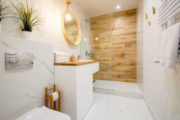 Фото номера Deluxe Apartment - 27 Sobieskiego Street Апартаменты Grand Apartments г. Сопот 2