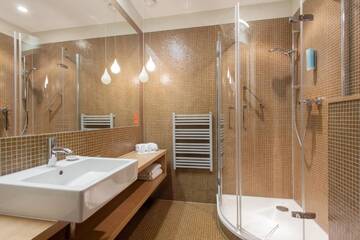 Фото номера Номер с кроватью размера «king-size» и балконом Отель Sopot Marriott Resort &amp; Spa г. Сопот 9