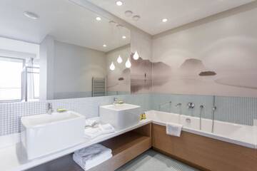 Фото номера Люкс с кроватью размера «king-size» и видом на море Отель Sopot Marriott Resort &amp; Spa г. Сопот 2