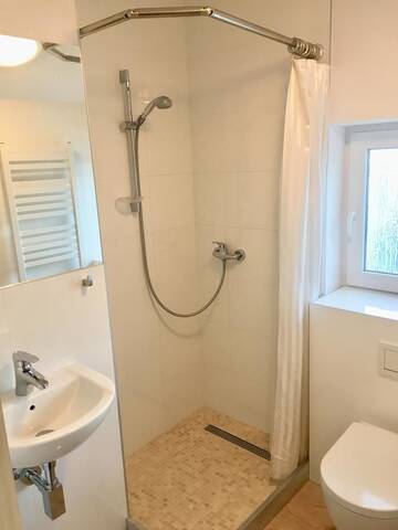 Фото номера Трехместный номер эконом-класса Апарт-отели Villa 33 Blisko Plaży г. Сопот 7