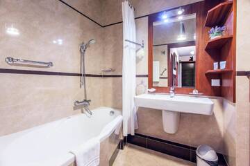 Фото номера Апартаменты с 2 спальнями по адресу: 49E Łokietka Street Апартаменты Łokietka Apartments by Renters г. Сопот 8