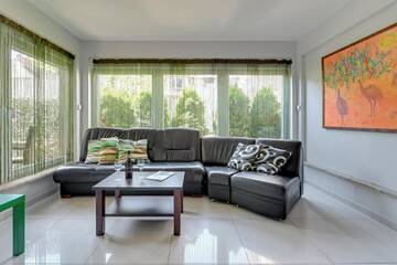 Фото номера Economy Studio with Sofa Bed (4 adults) Апартаменты Dom &amp; House - Apartamenty Sunrise г. Сопот 16