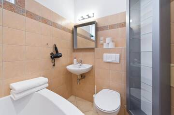 Фото номера Апартаменты с 2 спальнями Апартаменты Pulse Centre Apartment г. Сопот 14