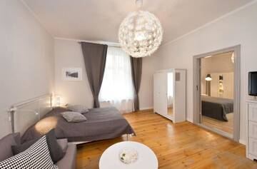 Фото номера Апартаменты с 2 спальнями Апартаменты Pulse Centre Apartment г. Сопот 6