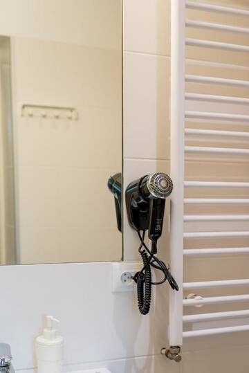 Фото номера Двухместный номер с 1 кроватью и собственной ванной комнатой Проживание в семье Sopot Loft г. Сопот 3