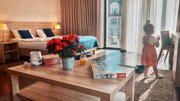 Фото номера Стандартный трехместный номер Отель Hotel Molo г. Сопот 4