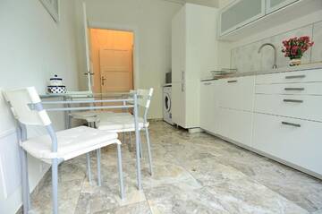 Фото номера Апартаменты с 2 спальнями Апартаменты Victus Apartamenty, Apartament Oslo г. Сопот 29