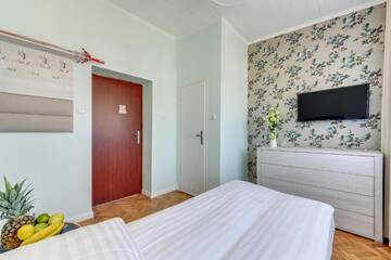 Фото номера Одноместный номер с общей ванной комнатой Курортные отели Meduza Sopot г. Сопот 9
