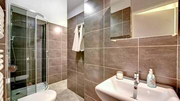 Фото номера Апартаменты с 1 спальней Апартаменты Saltic Apartment Happy Hours г. Сопот 39