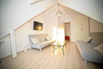 Фото Апартаменты OneApartments - Sobieski3 г. Сопот 3