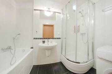 Фото номера One-Bedroom Apartment - 29 Sobieskiego Street Апартаменты Dom &amp; House - Apartments Sobieskiego Sopot г. Сопот 11