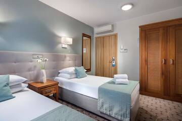 Фото номера Двухместный номер с 1 кроватью или 2 отдельными кроватями Отель Hotel Aqua Sopot Family &amp; Friends г. Сопот 4